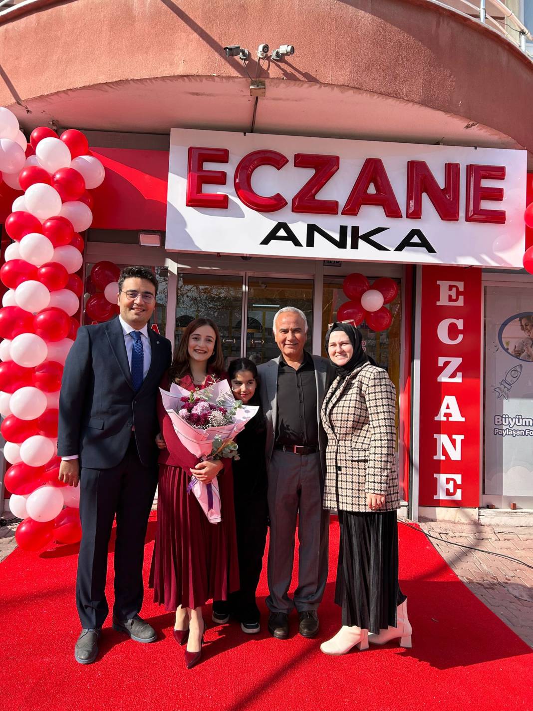 Konya'da Anka Eczanesi açıldı 1